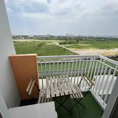 2 Bedroom Modern Unit
